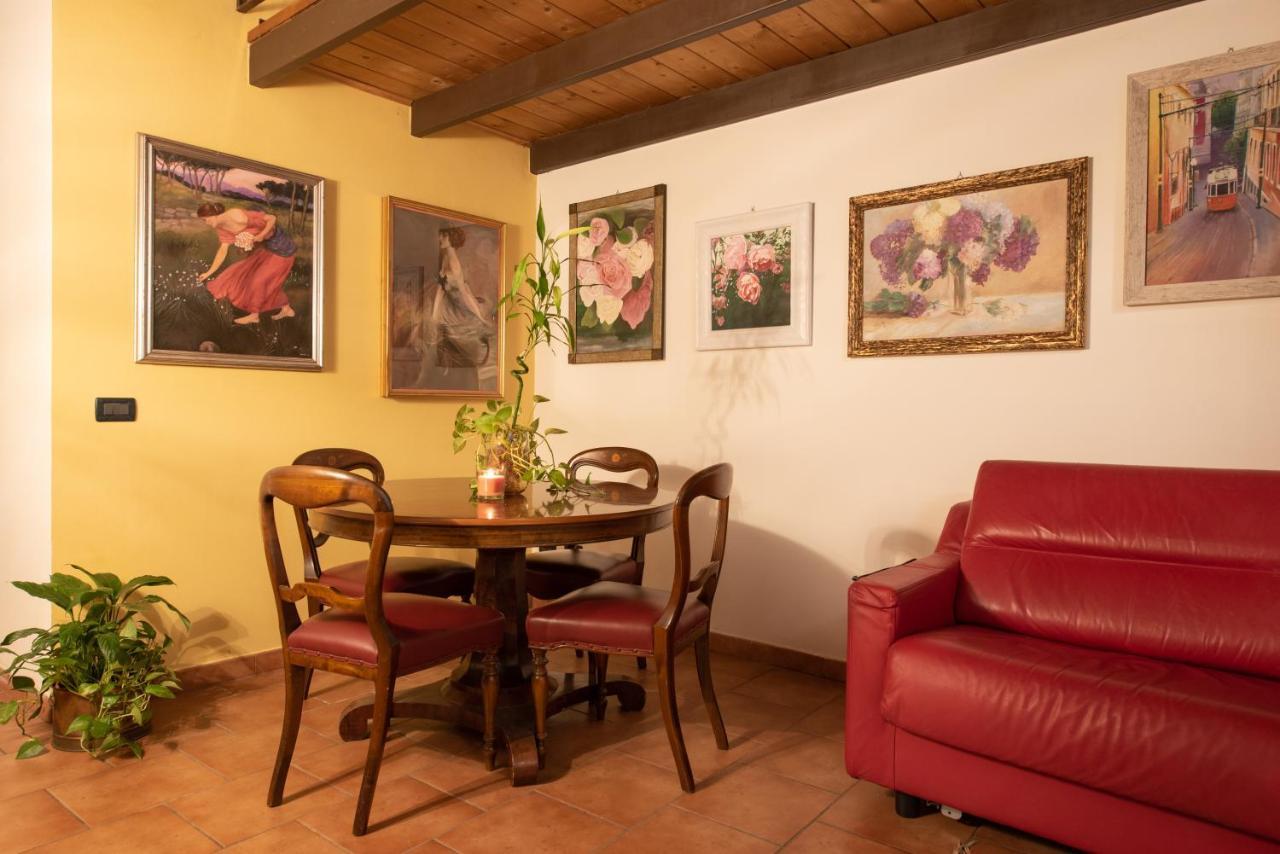 Corte Degli Estensi, Romantica Mansardina 费拉拉 外观 照片